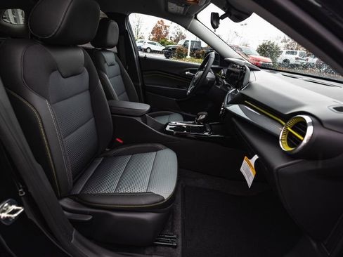 New 2026 Chevrolet Trax LT image 19