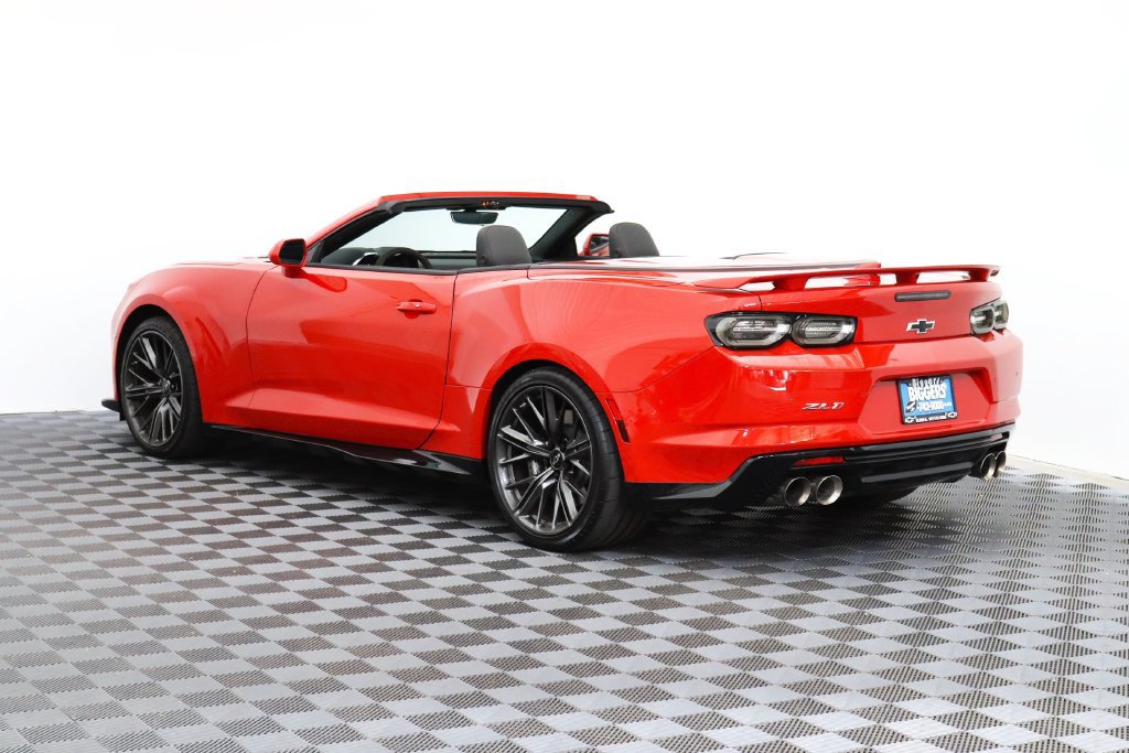 Certified 2024 Chevrolet Camaro ZL1 RWD image 10