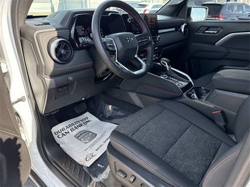 Used 2023 Chevrolet Colorado Z71 w/ Z71 Convenience Package 2 image 10