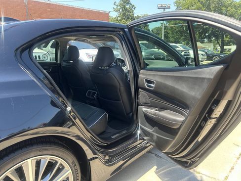 Used 2018 Acura TLX V6 SH-AWD w/ Advance Package image 37
