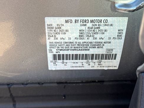 Used 2024 Ford Explorer Limited w/ Equipment Group 301A image 35