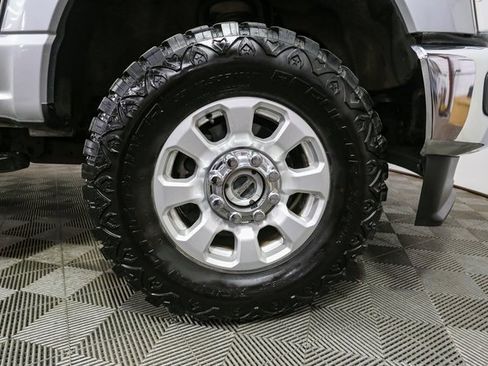 Used 2023 Ford F250 XLT image 13