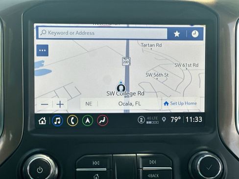 Used 2022 Chevrolet Silverado 1500 High Country w/ Technology Package image 20