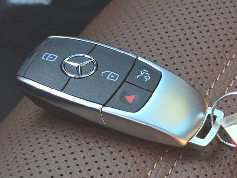 New 2026 Mercedes-Benz GLE 450 4MATIC Coupe image 40