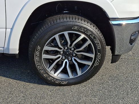 Used 2026 RAM 1500 Limited AWD/4WD image 19