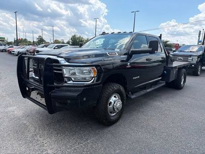 Used 2022 RAM 3500 Tradesman w/ Chrome Appearance Group