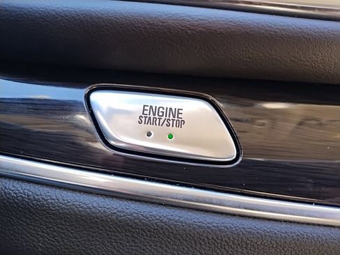 Used 2020 Buick Enclave Premium w/ Surround and Sites Package image 37