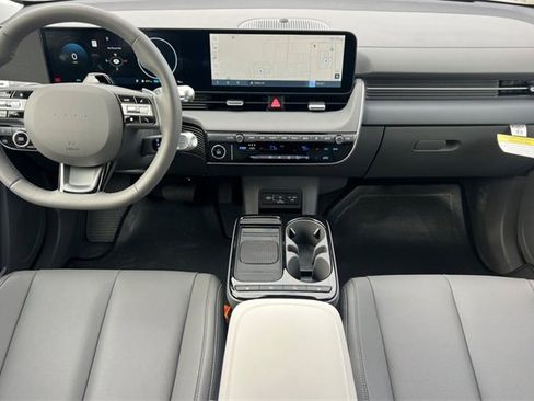 New 2026 Hyundai Ioniq 5 SEL image 13