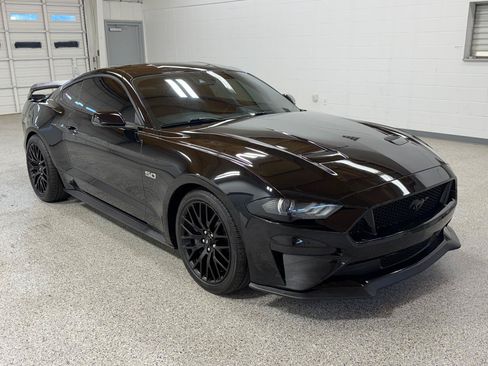 Used 2020 Ford Mustang GT Premium w/ GT Performance Package RWD image 6
