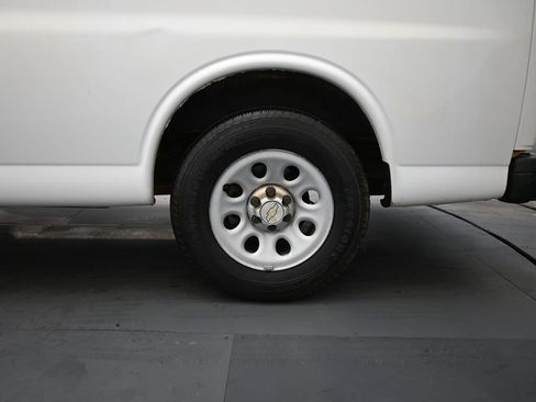 Used 2014 Chevrolet Express 1500 LS image 14