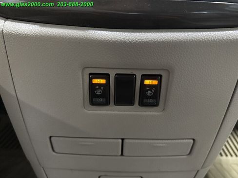 Used 2015 Nissan Quest SV w/ Leather Package image 30