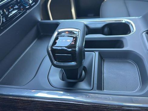 New 2026 GMC Sierra 1500 Elevation w/ Elevation Premium Package AWD/4WD image 17