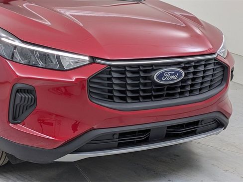 Certified 2023 Ford Escape Active image 40