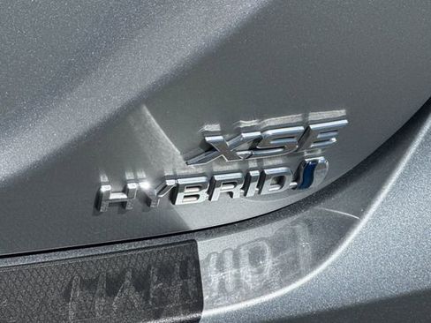 Used 2021 Toyota Camry XSE FWD image 25