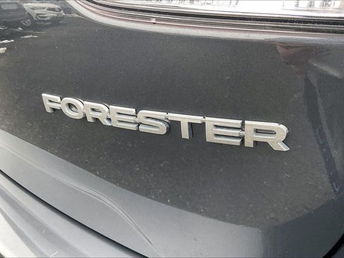 Certified 2022 Subaru Forester Premium image 9