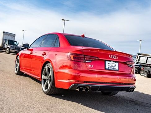 Used 2019 Audi S4 Prestige w/ Prestige Package image 5