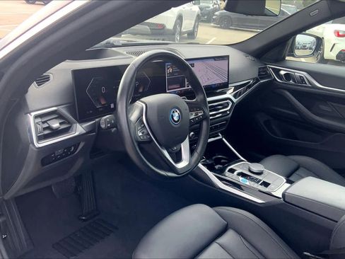 Used 2024 BMW i4 eDrive40 image 17
