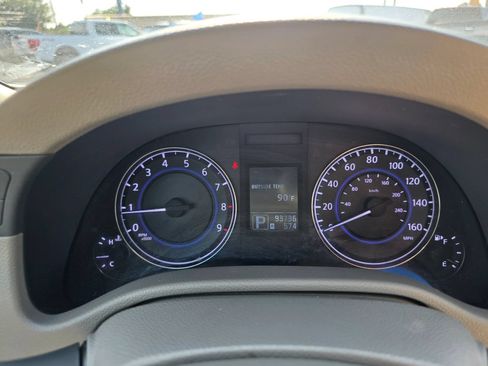 Used 2013 INFINITI G37 x Sedan w/ Premium Pkg AWD/4WD image 15