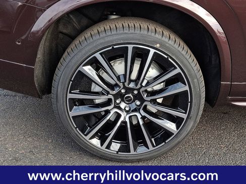 New 2026 Volvo XC90 B6 Plus w/ Protection Package Premier image 6