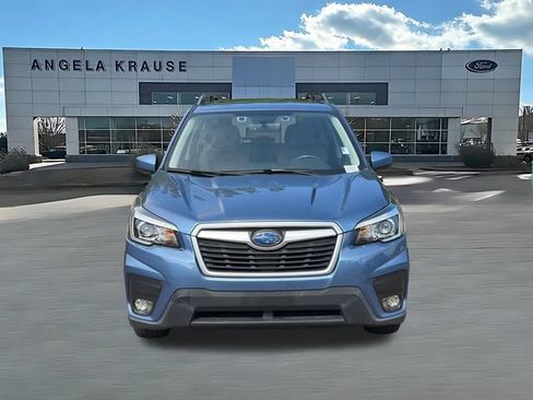 Used 2020 Subaru Forester Premium AWD/4WD image 2