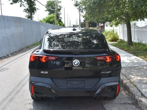 Used 2024 BMW X2 xDrive28i w/ Convenience Package AWD/4WD image 7