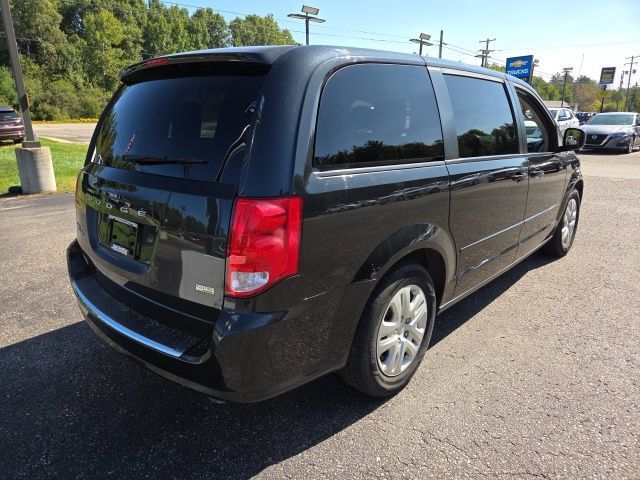 Used 2017 Dodge Grand Caravan SE w/ Power Window Group FWD image 24
