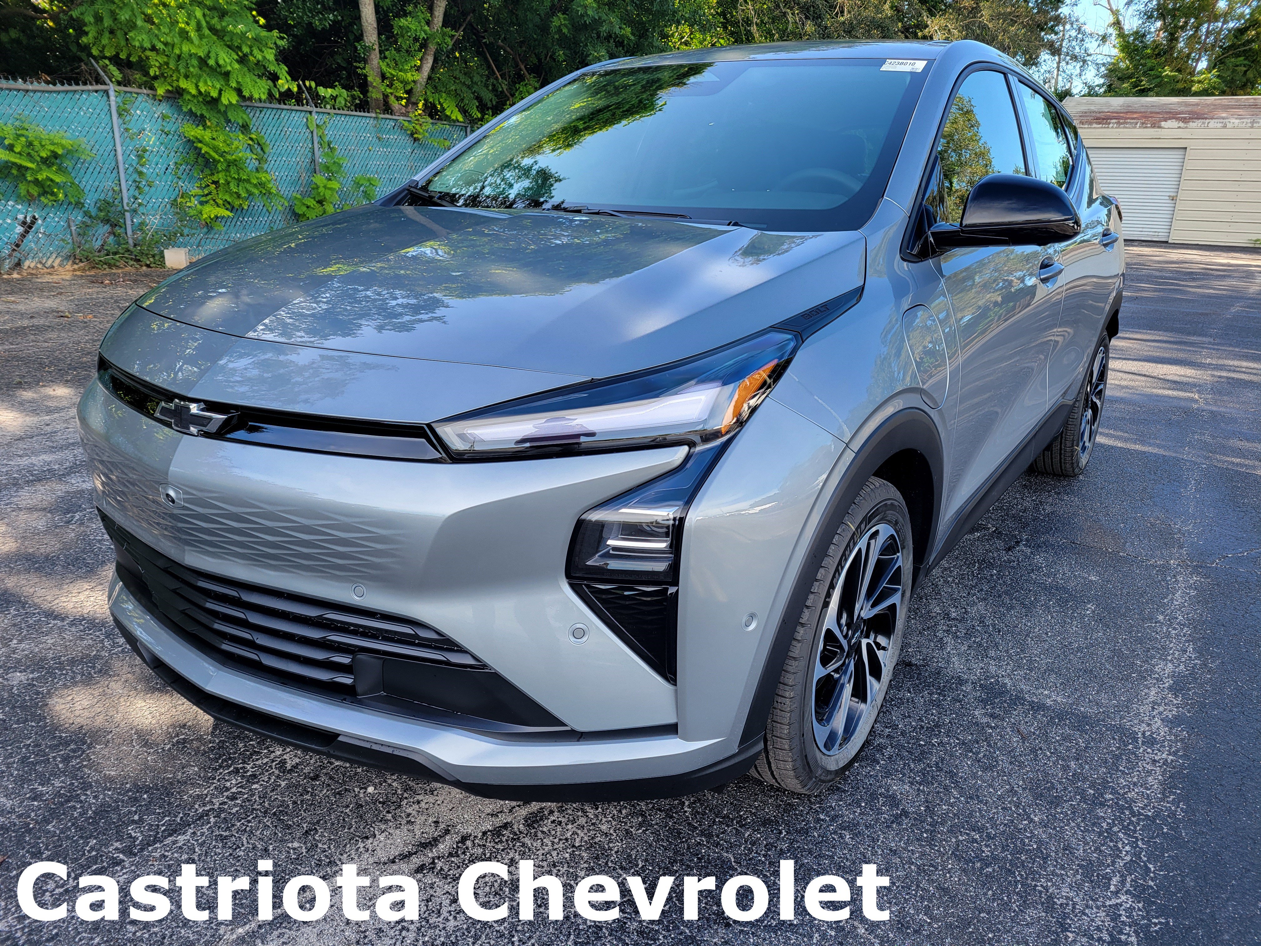 New 2027 Chevrolet Bolt LT w/ Super Cruise Package FWD image 1
