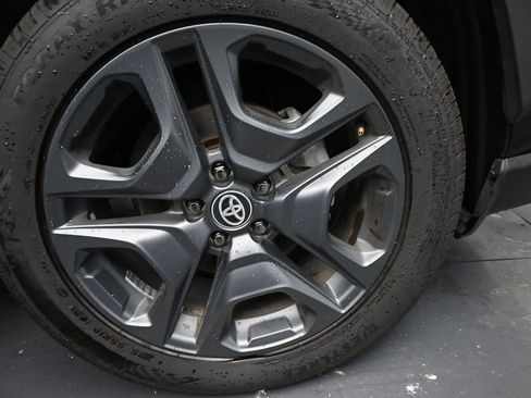 Used 2024 Toyota RAV4 Adventure AWD/4WD image 21