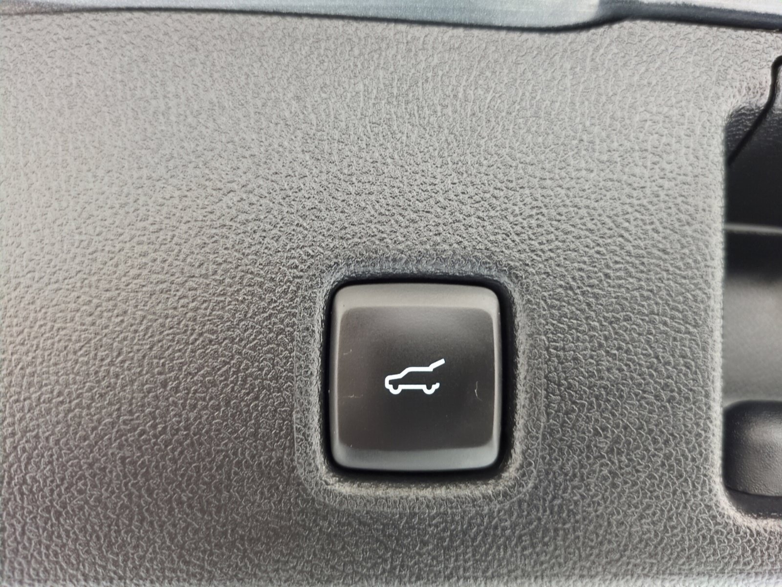 Used 2022 Ford Escape SEL AWD/4WD image 14