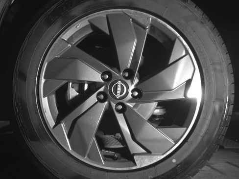 Used 2025 Nissan Rogue SV image 12