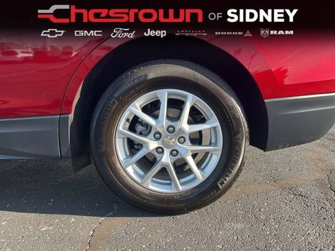 Used 2024 Chevrolet Equinox LT w/ LPO, Floor Liner Package image 21