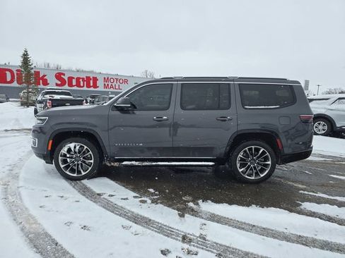 Used 2024 Jeep Wagoneer Series II w/ Convenience Group I image 6