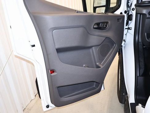 New 2026 Ford Transit 250 148 Medium Roof image 10