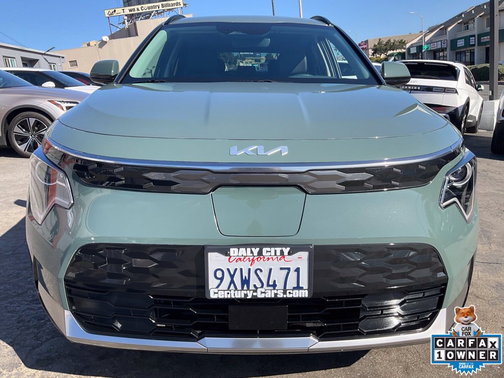 Used 2025 Kia Niro Wind w/ Wind Preserve Package FWD image 2