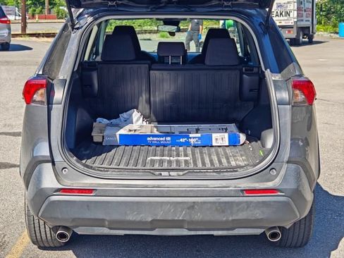 Used 2021 Toyota RAV4 LE w/ Carpet Mat Package (TMS) FWD image 48