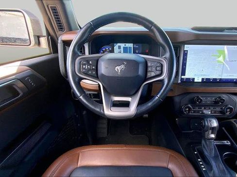Certified 2024 Ford Bronco Outer Banks AWD/4WD image 5