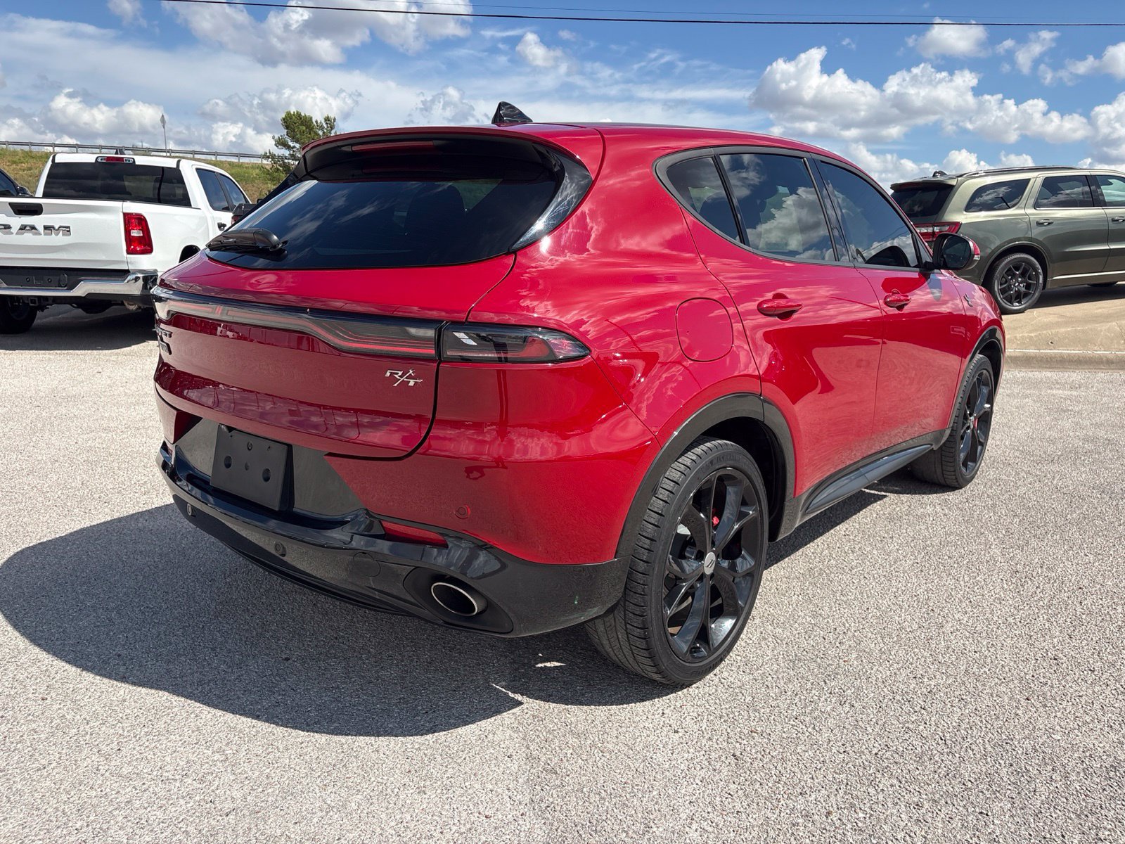Used 2024 Dodge Hornet R/T w/ Track Pack AWD/4WD image 6