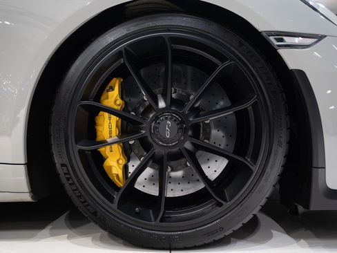 Used 2018 Porsche 911 GT3 RWD image 46
