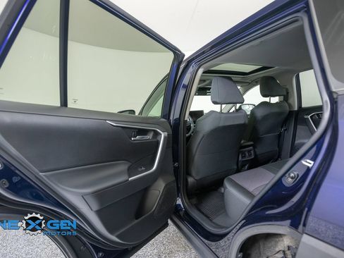 Used 2024 Toyota RAV4 XLE w/ Convenience Package AWD/4WD image 25