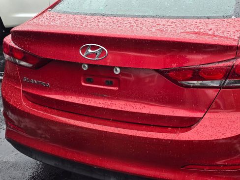 Used 2017 Hyundai Elantra Value Edition image 14