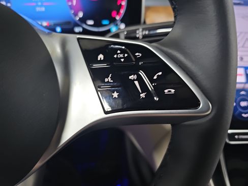 Used 2023 Mercedes-Benz GLC 300 image 20