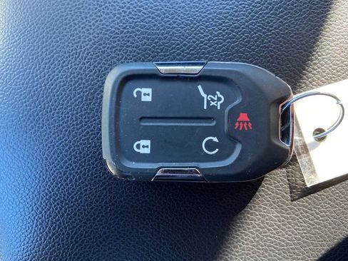 Used 2019 GMC Acadia SLE image 33