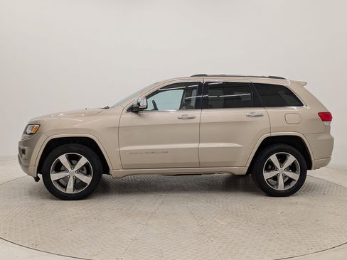 Used 2015 Jeep Grand Cherokee Overland image 2