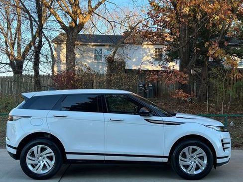 Used 2023 Land Rover Range Rover Evoque R-Dynamic S image 8