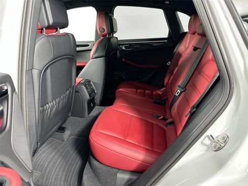 Certified 2025 Porsche Macan Turbo AWD/4WD image 26