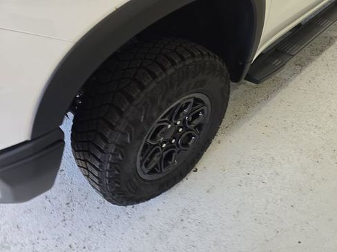 Certified 2024 Chevrolet Silverado 1500 ZR2 w/ ZR2 Bison Edition AWD/4WD image 9