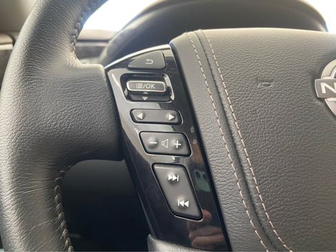 Used 2024 Nissan Armada Platinum w/ Captain's Chairs Package image 27