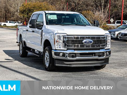 Used 2025 Ford F250 XLT image 5