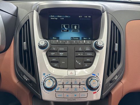 Used 2016 Chevrolet Equinox LTZ w/ Enhanced Convenience Package image 27