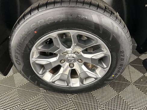 Used 2017 RAM 1500 Limited AWD/4WD image 34